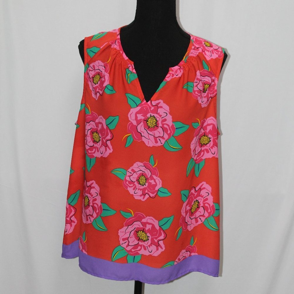 Violet & Claire V-Neck Floral Sleeveless Top